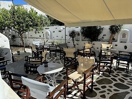 Dilion Hotel