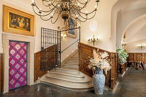 Iron Gate Hotel & Suites Prague by BHG