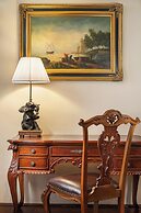Iron Gate Hotel & Suites Prague by BHG