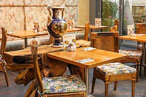 Iron Gate Hotel & Suites Prague by BHG