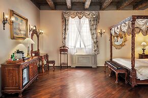 Iron Gate Hotel & Suites Prague by BHG