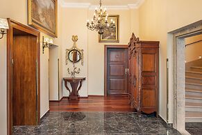 Iron Gate Hotel & Suites Prague by BHG