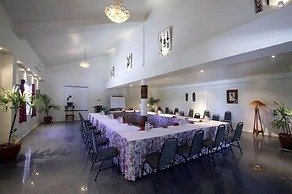 Capricorn International Hotel
