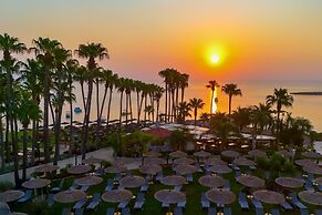 Cavo Maris Beach Hotel