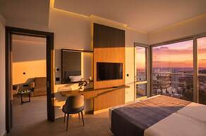 Cavo Maris Beach Hotel