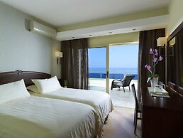 Macaris Suites and SPA