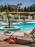 Asterias Beach Hotel