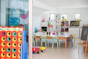 Asterias Beach Hotel