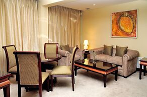 Suites Camino Real