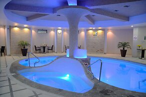 Suites Camino Real