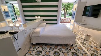 Hotel Alpha