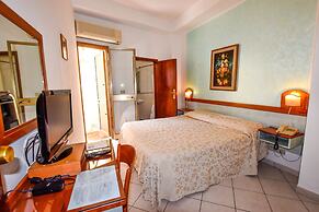 Hotel Condor