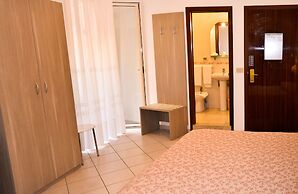 Hotel Condor