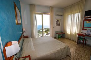 Hotel Condor
