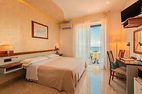Hotel Condor