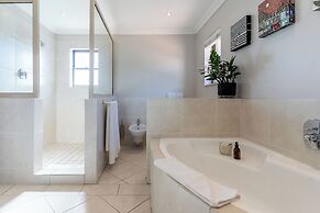 Camps Bay Retreat