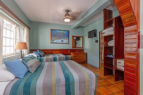 Blue Tang Inn