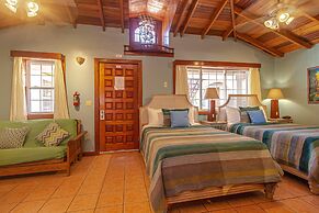 Blue Tang Inn