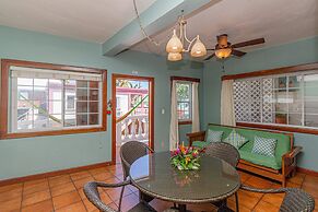 Blue Tang Inn