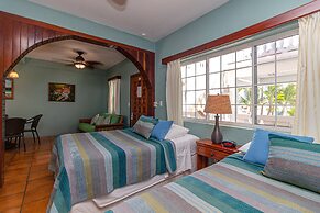 Blue Tang Inn