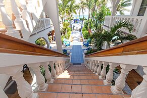 Blue Tang Inn