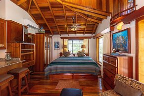 Blue Tang Inn