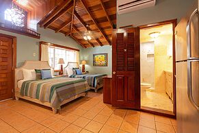 Blue Tang Inn