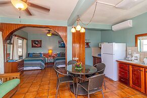 Blue Tang Inn