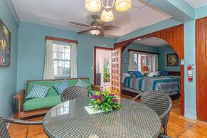 Blue Tang Inn