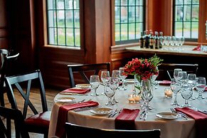Colgate Inn