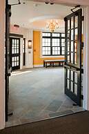 Colgate Inn