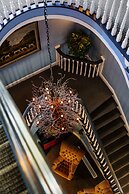Colgate Inn