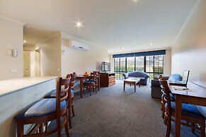 Best Western Plus Canberra Central Apartments