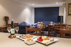 Best Western Plus Canberra Central Apartments