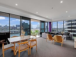 The Sebel Residences Melbourne Docklands Serviced Apartments