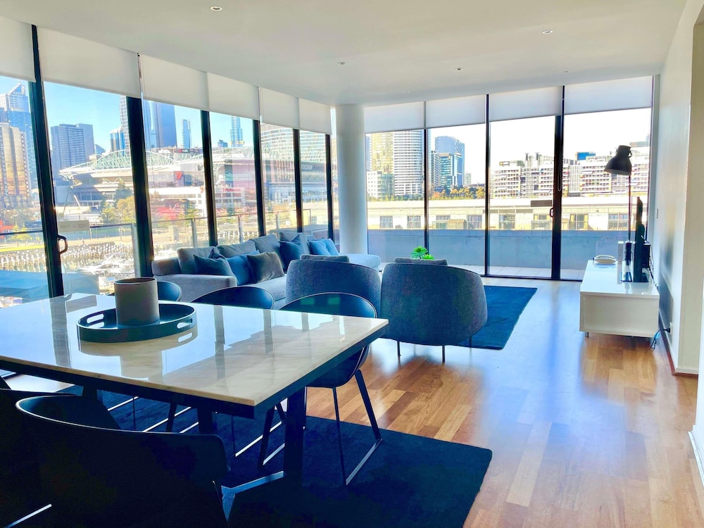 The Sebel Residences Melbourne Docklands Serviced Apartments