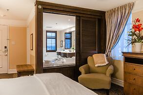 Le St-Martin Hotel & Suites Laval