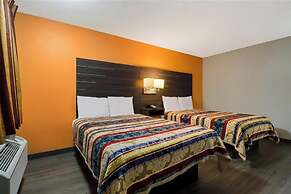 Monsoon Inn
