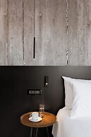 THE ALASSIA HOTEL