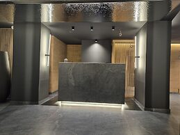 THE ALASSIA HOTEL