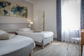 Rex Hotel