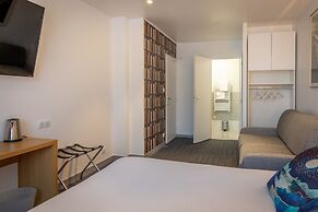 Rex Hotel