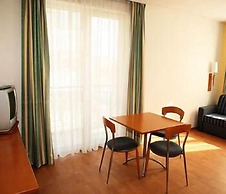 Hotel Veritas