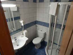 Hotel Veritas