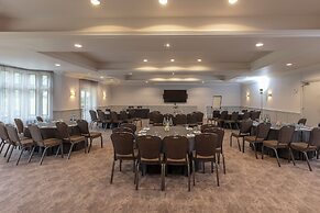 Cambridge Belfry Hotel & Spa