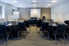 Garner Hotel Preston Samlesbury by IHG