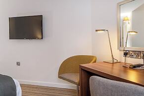 Garner Hotel Preston Samlesbury by IHG