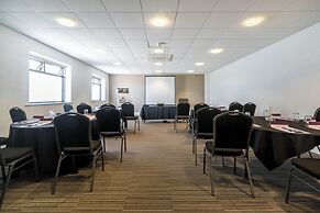 Garner Hotel Preston Samlesbury by IHG
