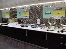 Garner Hotel Preston Samlesbury by IHG