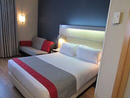 Holiday Inn Express Valencia - Bonaire by IHG